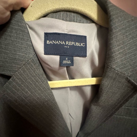 Banana Republic Blazer - Picture 3 of 3